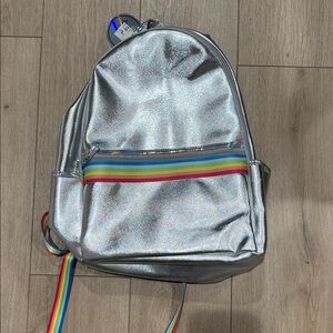 TOP TRENZ Silver Kids Backpack with Rainbow Stripes, iridescent NEW! NWT!